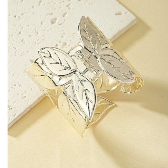 Silver Leaf Thick Bangle - Picture 3 of 4